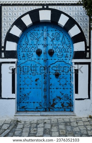 Door in Sidi Bou Said, Tunisia Royalty-Free Stock Photo #2376352103