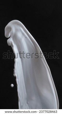 Milk splash, beautiful milk contortions, suitable for digital stock photos of dairy products and yogurt