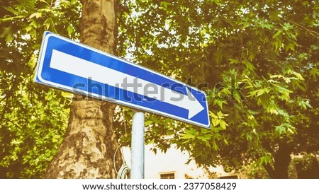 One way sign - Italy.