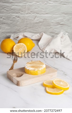 Lime, lemon pie, meringue pie, pie, tart, pie, bakery