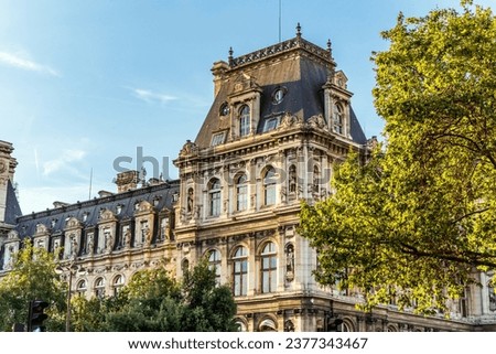 External view of the Hôtel de Ville, city hall of Paris, rebuilt in 19th century in French Renaissance style, with statue of provost Étienne Marcel, Paris city center, France Royalty-Free Stock Photo #2377343467