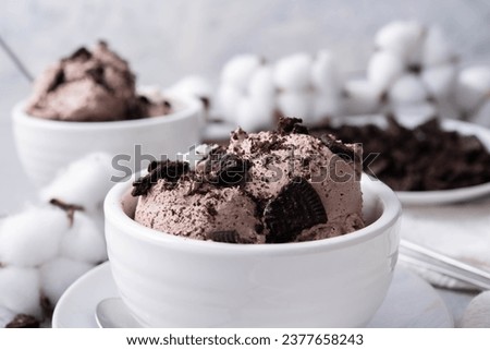 Low Carb Keto Chocolate Frosty - a set of photos showing an entire recipe preparation with ingredients and photos of the final dish