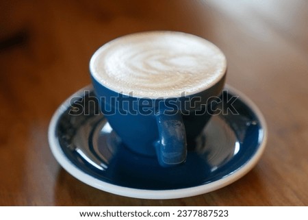 a picture of latte art coffee from side