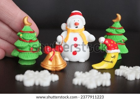 Miniature Santa Claus, Snowman, Trees and Snowflake Ornament Christmas Figurines