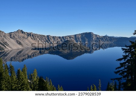 Crater Lake photo blue water