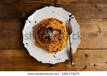 Pasta in tomato sauce with eggplant
