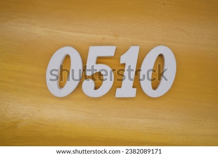 The golden yellow painted wood panel for the background, number 0510, is made from white painted wood.