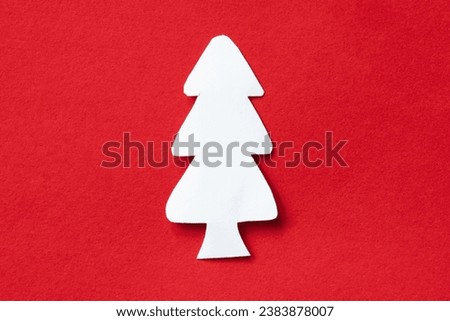 red christmas tree paper cut
