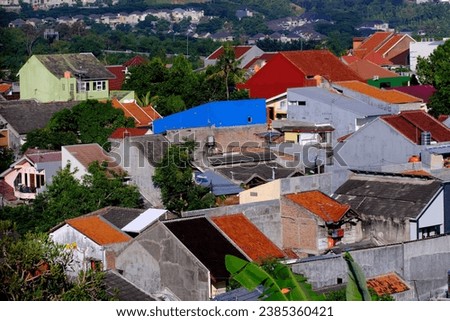 View of colorful houses on a plateau with daylight