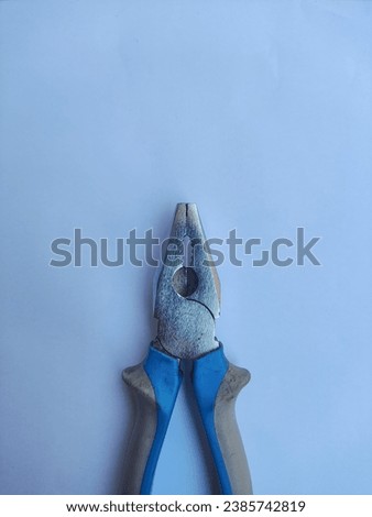 Pliers are a tool used to clamp, cut and remove objects. Pliers are very much needed in the world of carpentry as a tool that really helps craftsmen's work