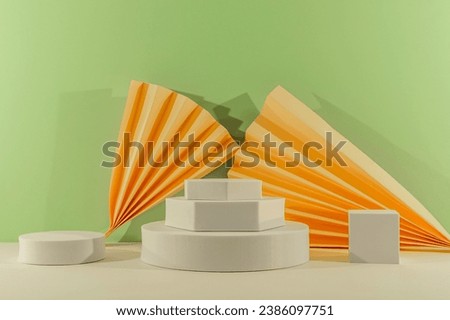 Green background with display stand for products with 3-D rendering. Empty platform with podium for cosmetics, jewelry, models or other objects.