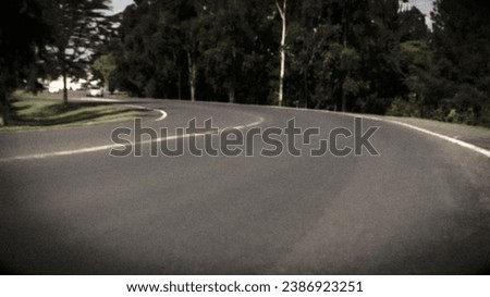 Exif_JPEG_420 tarmac roads in the city of Naivasha