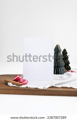 5x7 Christmas Card Mockup, Flatlay Greeting Card, Holiday Mockup, Christmas Invitation Mockup, Minimal Styled Stock