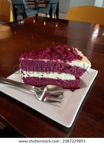 Picture of Red velvet cheesecake at Mello yello cafe in Radia, Bukit Jelutong 