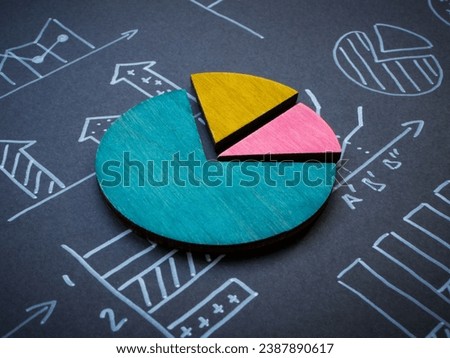 Market Niche and segmentation. Business graphs and diagrams. Royalty-Free Stock Photo #2387890617