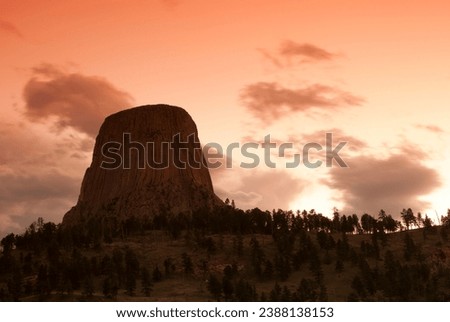 
The famous Devil's tower in Wyoming 