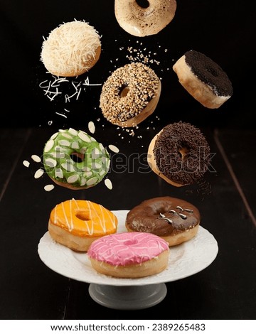 Donuts Levitation Photography, donut flying, donuts chocolate, donuts matcha, donuts cheese