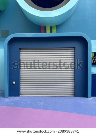 An unique Store door and beauty architecture