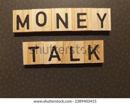 Template „Money Talk“ in wooden letters