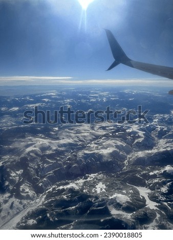 picture outside airplane window in the sky