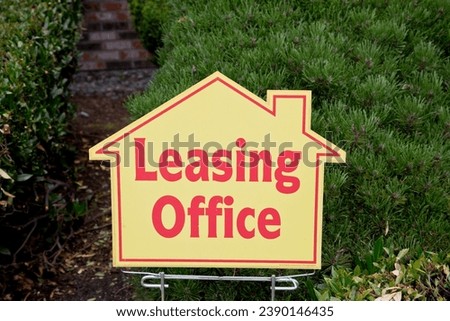 4K Image: Leasing Office Sign in a Front Yard
