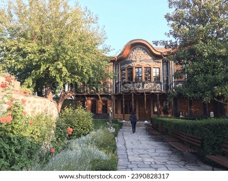 photo of plovdiv old house and window