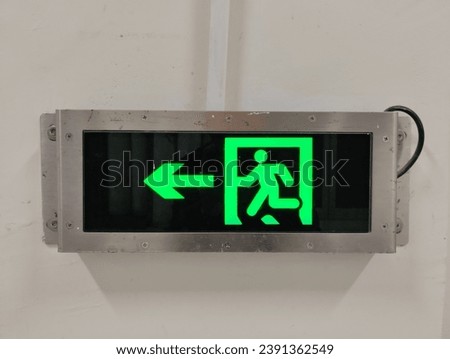 close up - Green LED light indicates exit direction