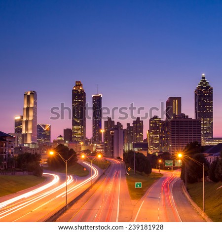 Image of the Atlanta skyline during twilight 