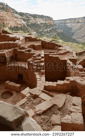 The incredible Long House cliff dwelling at Mesa Verde National Park, Colorado Royalty-Free Stock Photo #2392267227