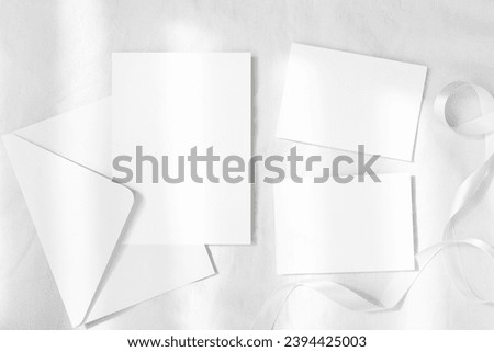 Set of 5x7 and 3,5x5 cards mockup with white envelope