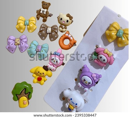 Brooch pins Children's safety pins or often also called brooches, cute and attractive cartoon motifs.