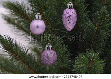 New Year's colored balls on the Christmas tree