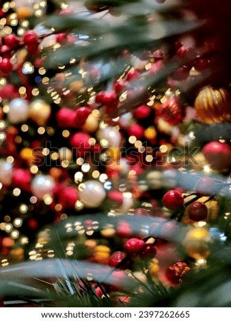 The inspiration of the Christmas celebration atmosphere which is translated through abstract photography techniques mood, depth of field, blurry, closed up. Suitable for online and offline.
