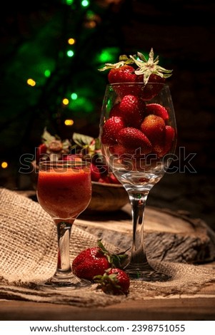 Advertising photography of strawberries in a coffee shop environment