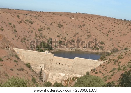 Nature pictures of the dam, water and trees