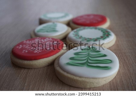 Sugar cookies with Christmas royal icing decorations