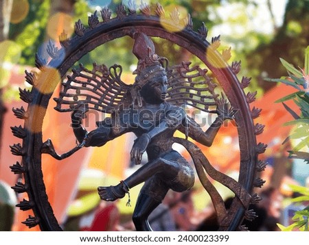 Idol of lord Nataraja, Lord Nataraja, God Shiva, Hindu god idol.