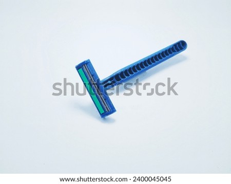photo of a dark blue razor