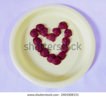 Cereal in heart shape, picture take from above 