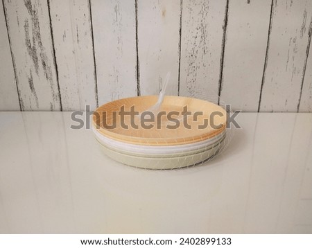 Empty plastic plate, circle shape plate