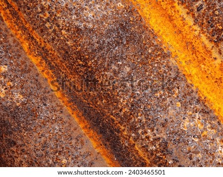 Image of dirty rust on an old galvanized sheet.