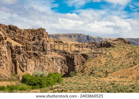 Overlook at Succor Creek State Natural Area, Oregon Royalty-Free Stock Photo #2403860525