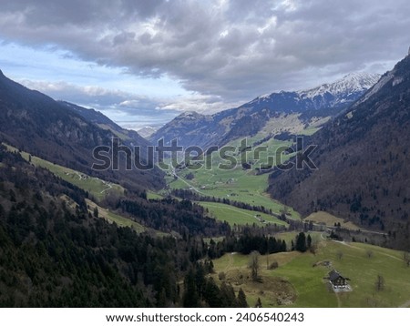 Nidwalden without snow in December 2023, 2023-12-29, Wolfenschiessen, NW, Switzerland