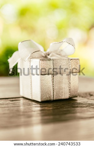 Gift box - Vintage effect style pictures