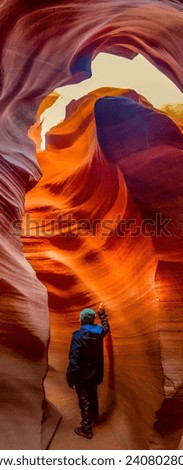 Lower Antelope Canyon, Compare the heights of caves and people, Arizona, USA