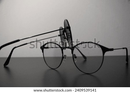 glasses arranged in opposite directions