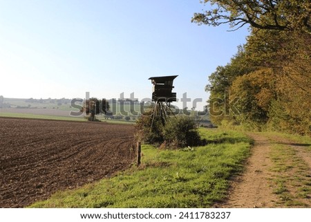 High seat, hunt, hunter, hunt, hunting, hunting ground, landscape, meadow, field, cornfield, hut, wooden hut, seat, tower, observation tower, agriculture, rural, 