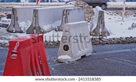 Roadworks Plastic Safety Barrier Traffic Warning Delineator Panel Lane Change Road Sign