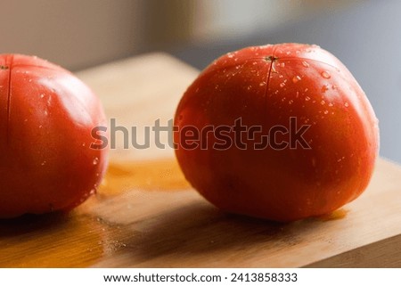 Ripe Elegance: Fresh Tomatoes on Wooden Board Close-Up