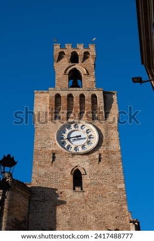 Once a civic tower. It dates back to 1300. Surmounted by a small bell tower, it has been transformed into a clock tower.
